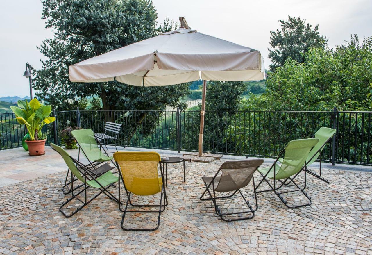 Albergo Ristorante Garibaldi Cisterna dʼAsti Buitenkant foto
